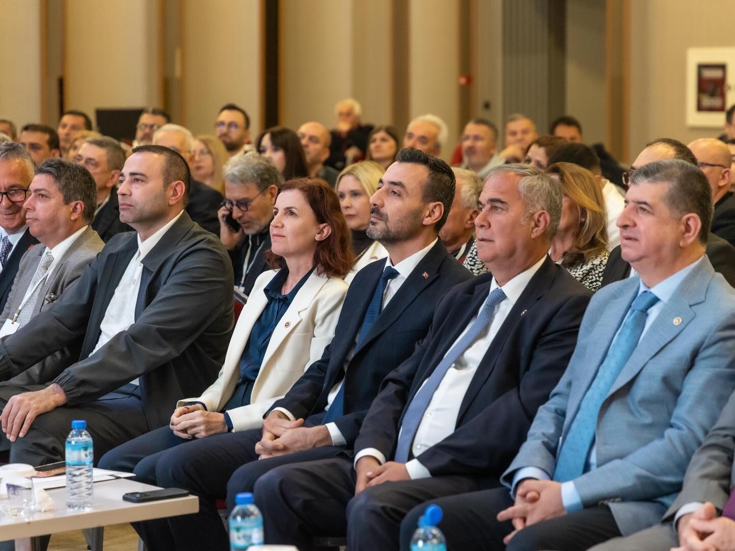 Manavgat 2050 vizyonunu masaya yatırdı
Manavgat 2050 vizyonunu masaya yatırdı