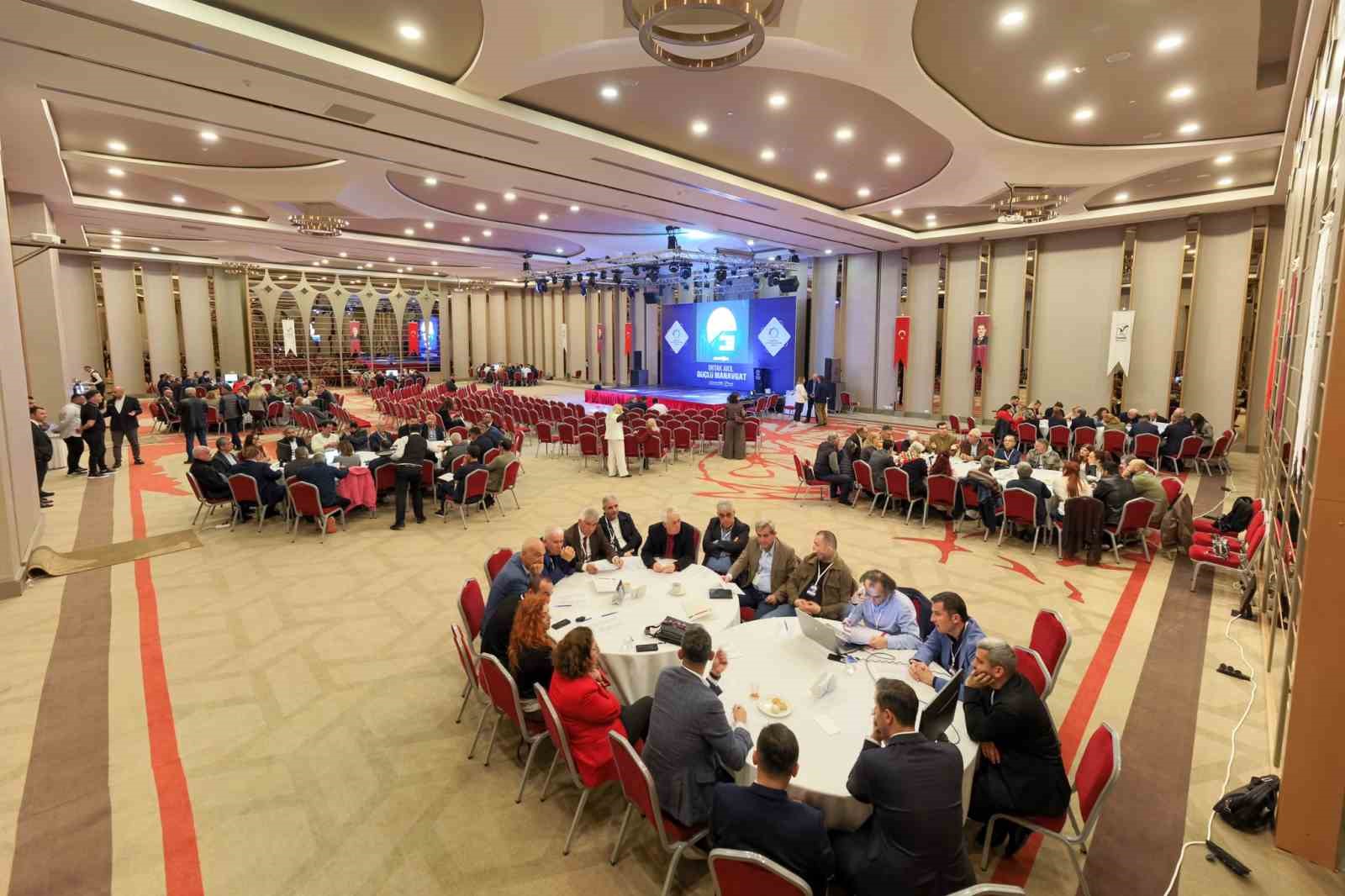 Manavgat 2050 vizyonunu masaya yatırdı
Manavgat 2050 vizyonunu masaya yatırdı