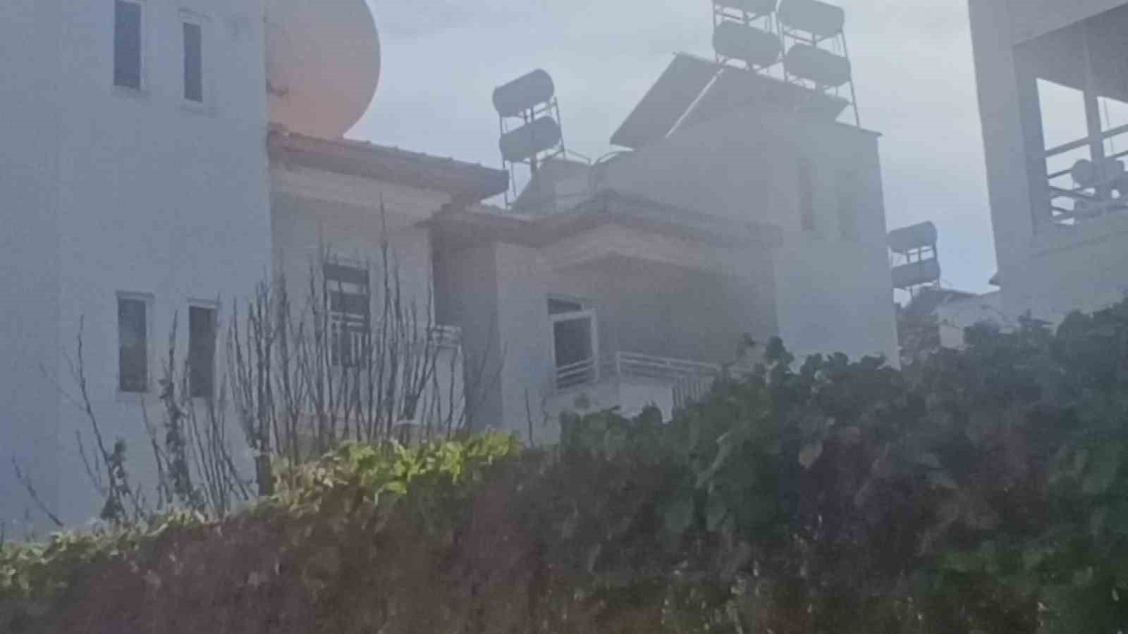 Manavgat’ta otelde çıkan yangın korkuttu
