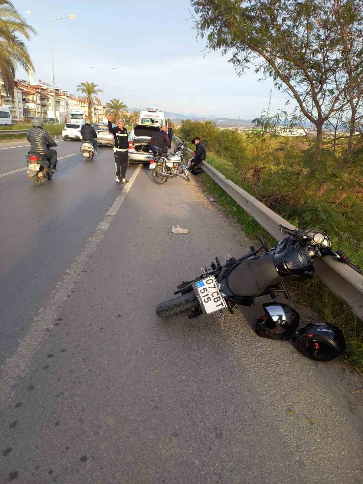 Manavgat’ta zincirleme kaza: 3 yaralı
