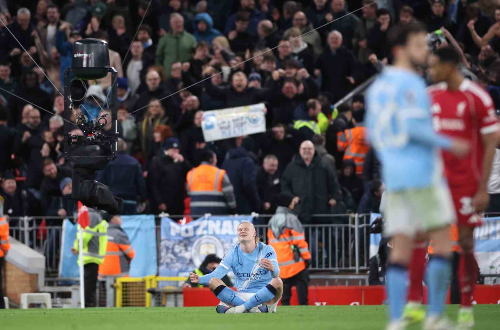 Manchester City, Liverpool’u uzatmalarda mağlup etti
