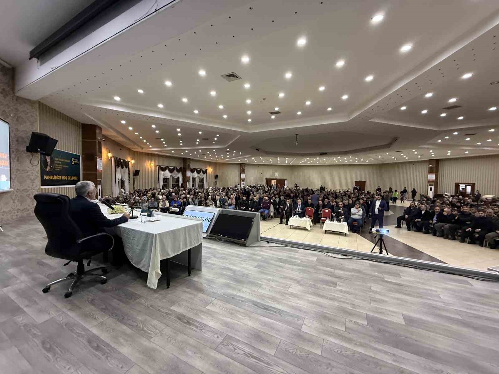 Maneviyat ve bilim aynı kürsüde buluştu
Maneviyat ve bilim aynı kürsüde buluştu