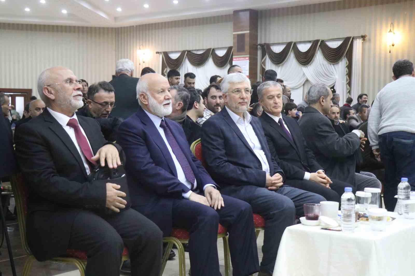 Maneviyat ve bilim aynı kürsüde buluştu
Maneviyat ve bilim aynı kürsüde buluştu