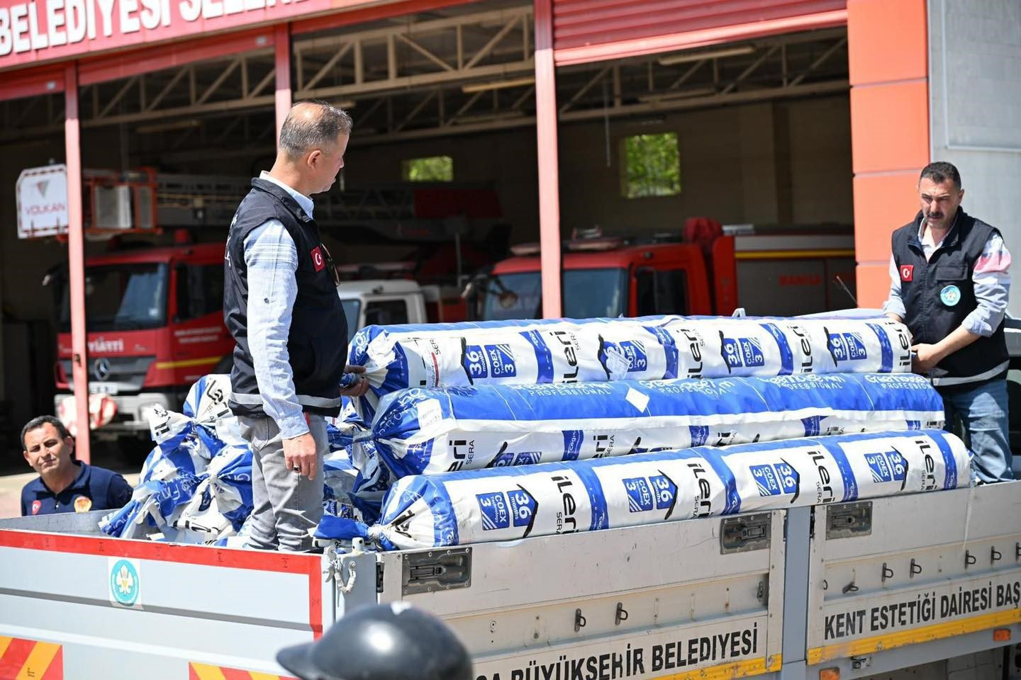 Manisa Büyükşehir’den afetzede üreticilere destek
