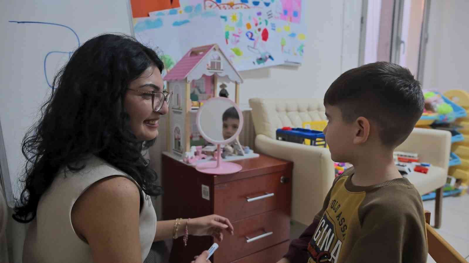 Manisa Büyükşehir’den iletişim engelini kaldıran yeni hizmet
