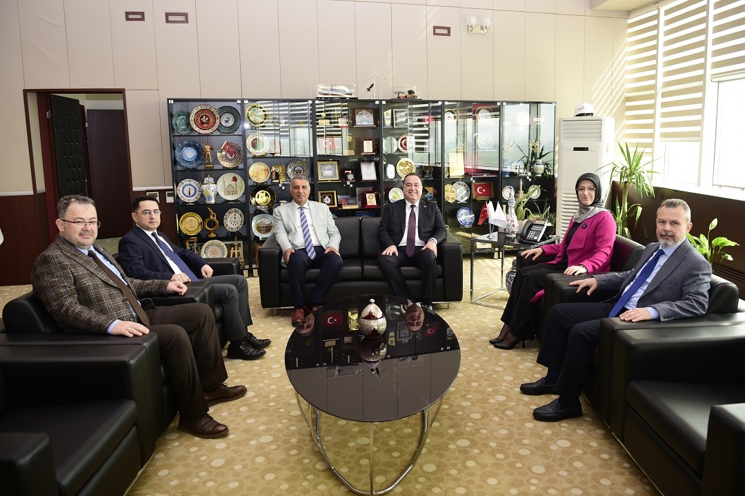 Manisa CBÜ Yükseköğrenim Vakfı Genel Kurul Toplantısı gerçekleştirildi
