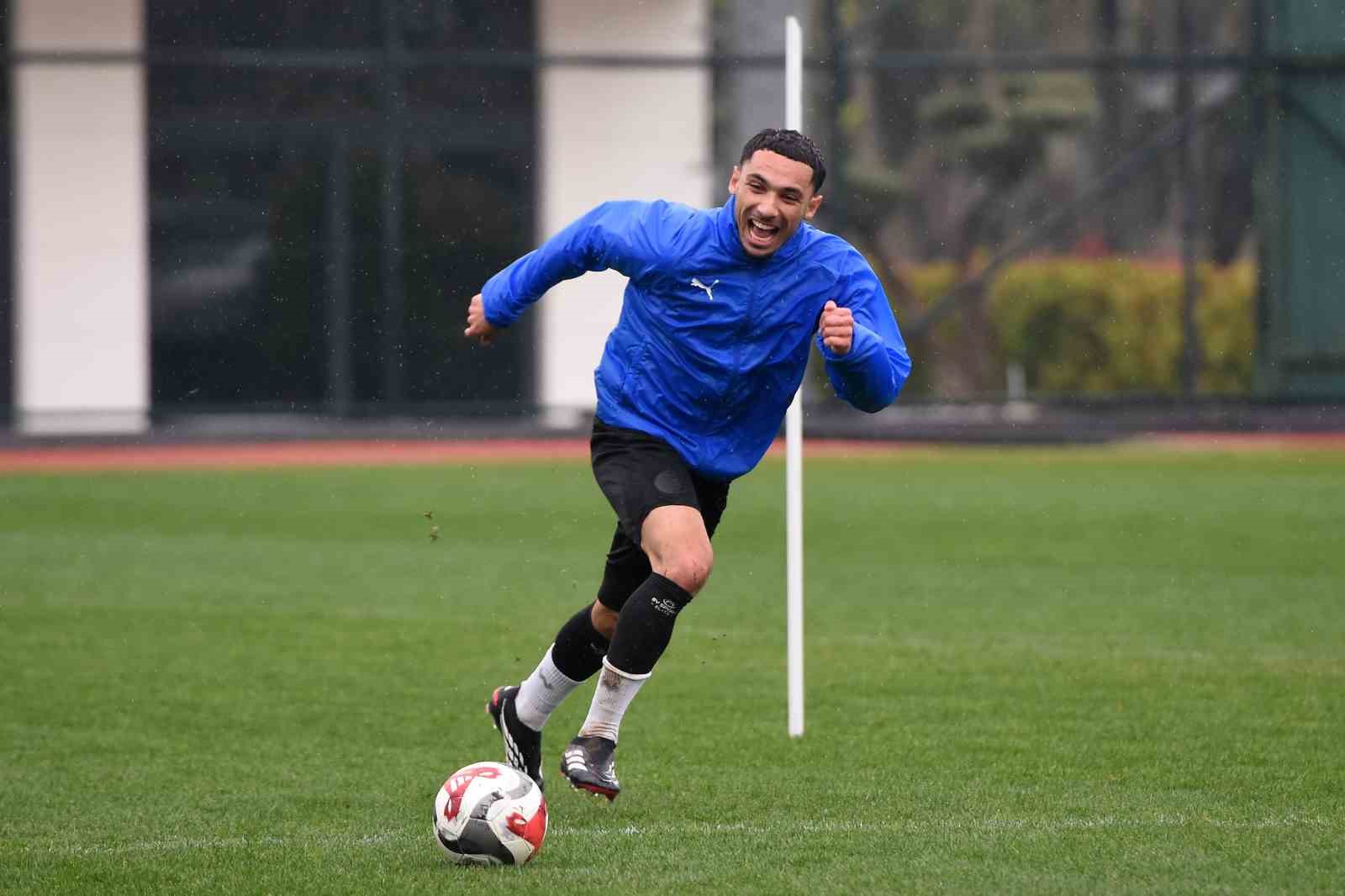 Manisa FK, Adana Demirspor deplasmanına hazır
