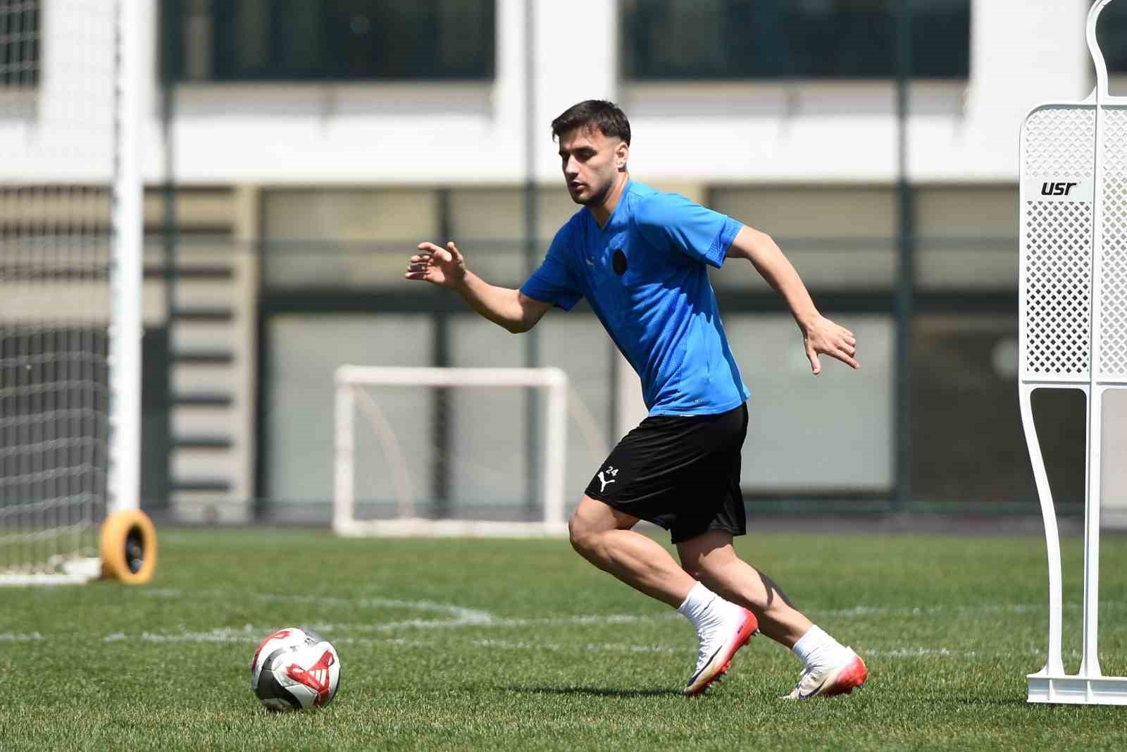 Manisa FK, günü yenileme çalışmasıyla tamamladı
