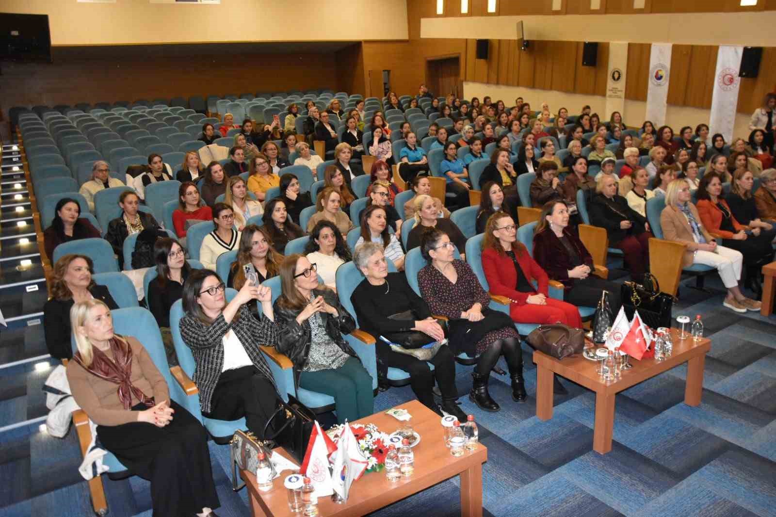 Manisa iş dünyasının kadınları ilham veren söyleşide buluştu
