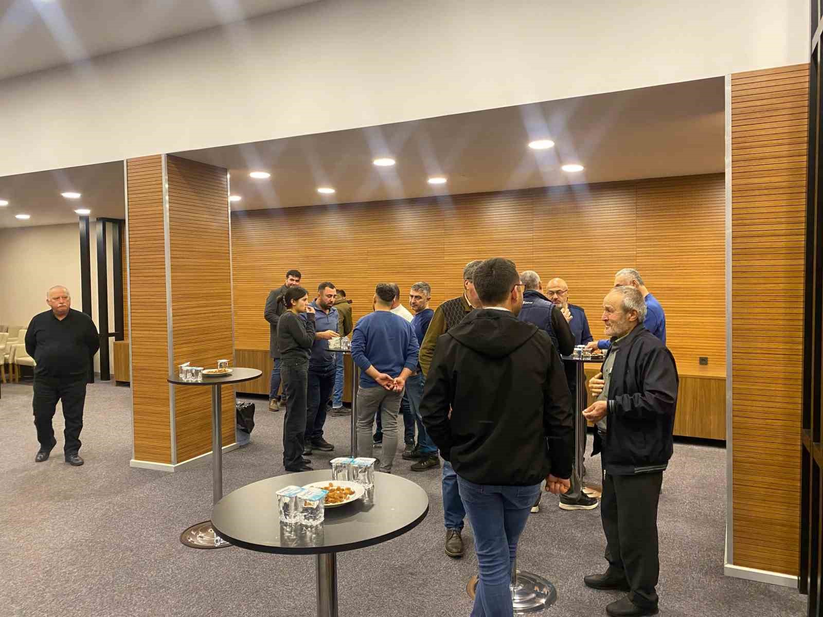 Manisa Ticaret Borsası zeytinde verim ve kaliteyi arttırmak için kolları sıvadı
