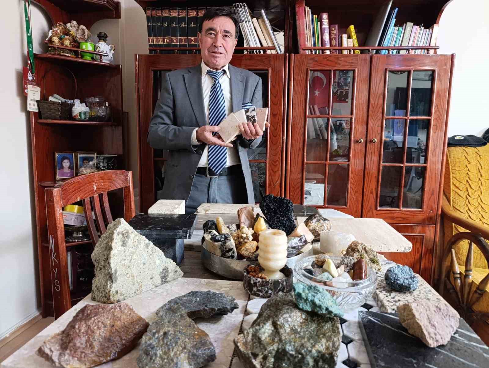 Manisa’da doğaltaş müzesi gibi ev
Manisa’da doğaltaş müzesi gibi ev