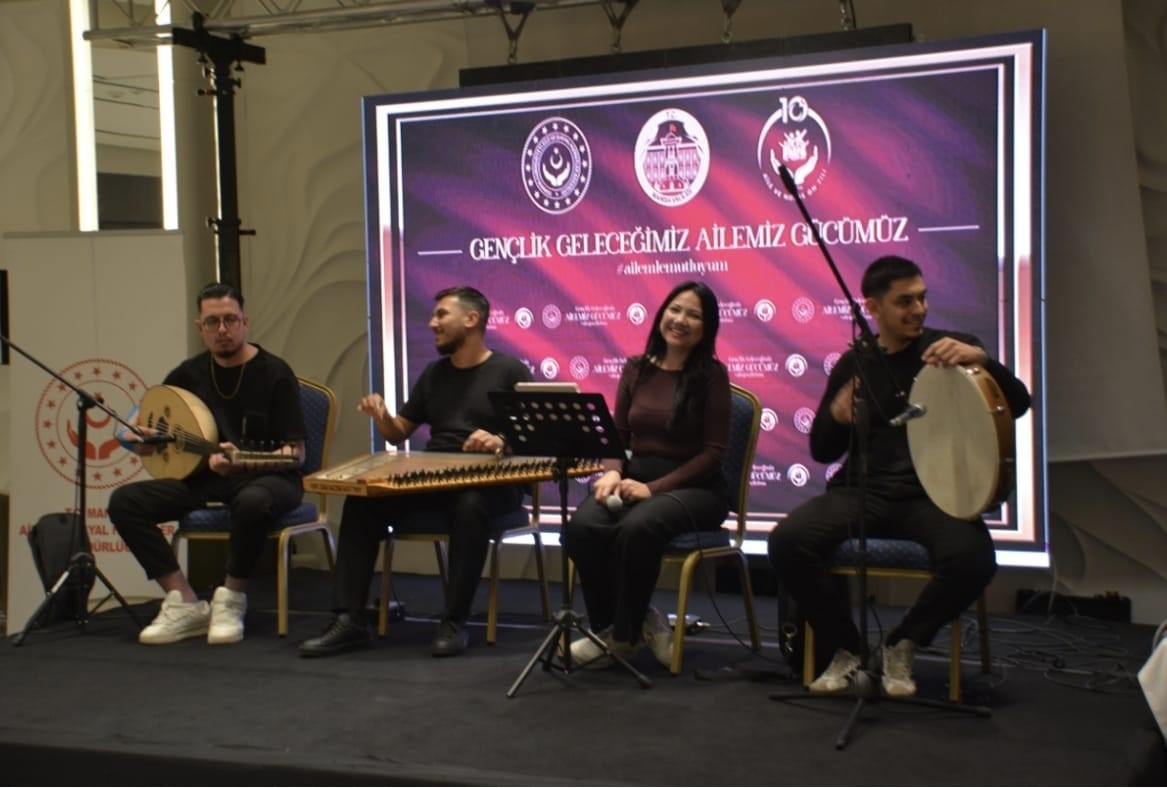 Manisa’da genç çiftlere büyük destek
