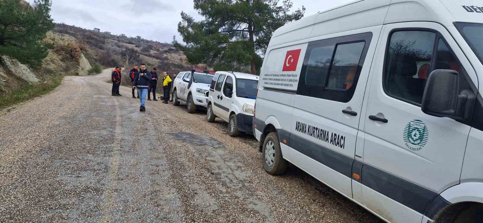 Manisa’da kaybolan kadın için arama çalışması ikinci gününde sürüyor
