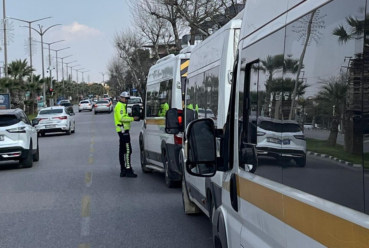Manisa’da korsan taşımacılığa sıkı denetim
