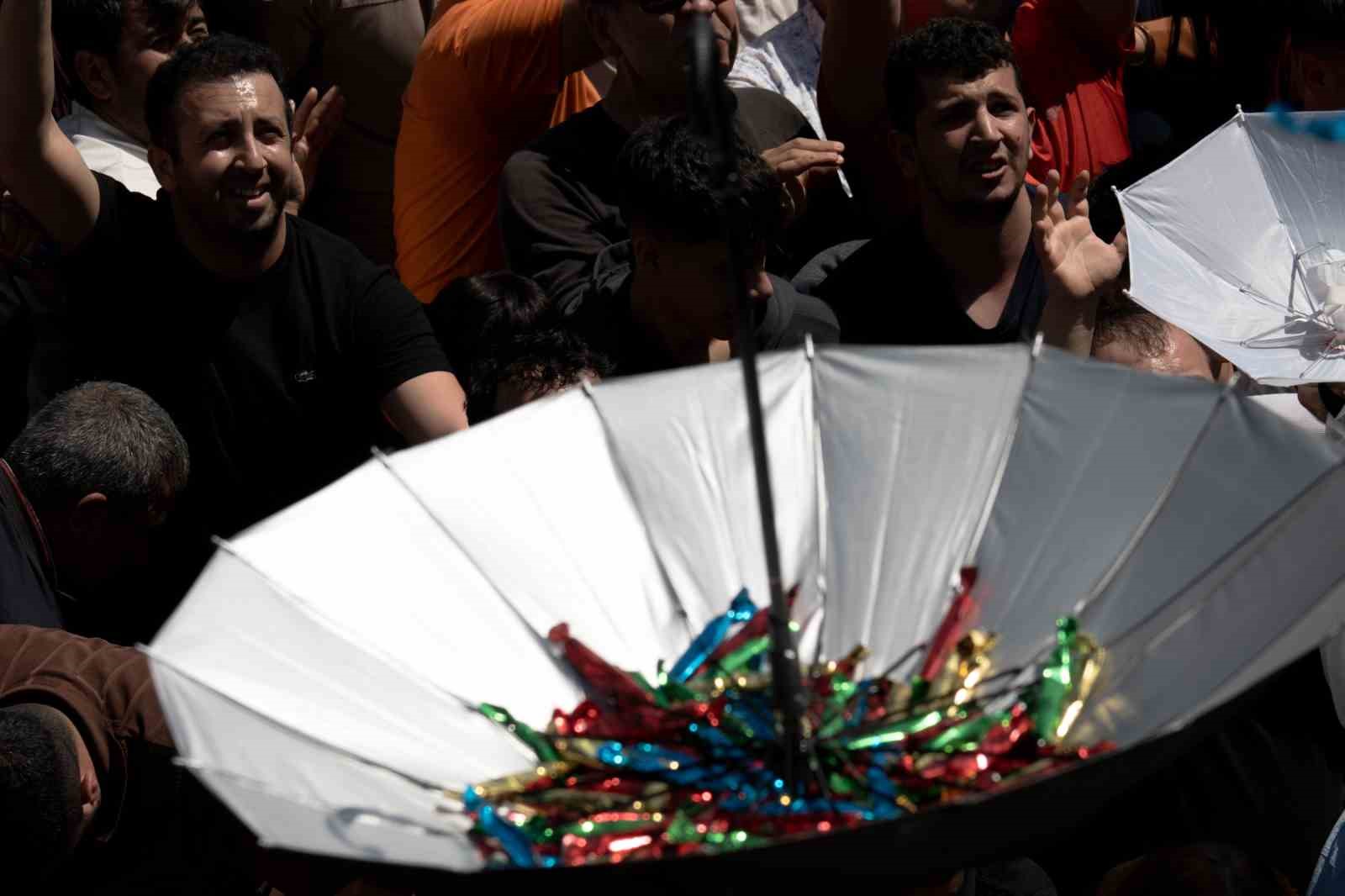 Manisa’da mesir coşkusu
