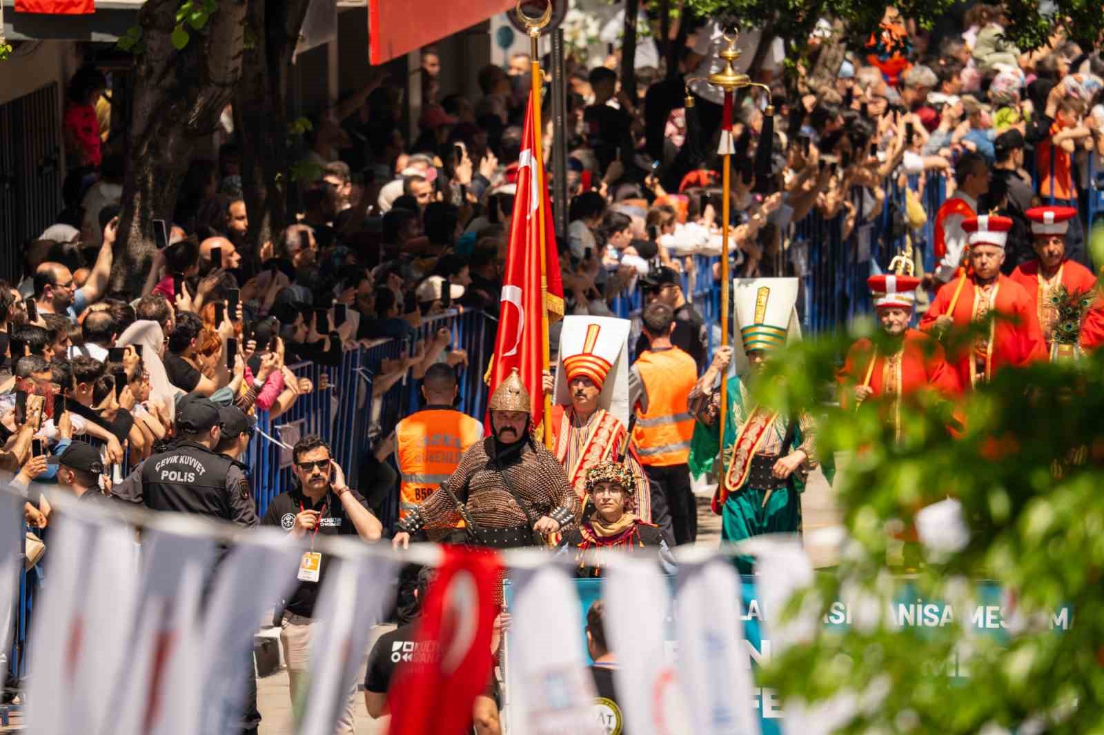Manisa’da mesir coşkusu

