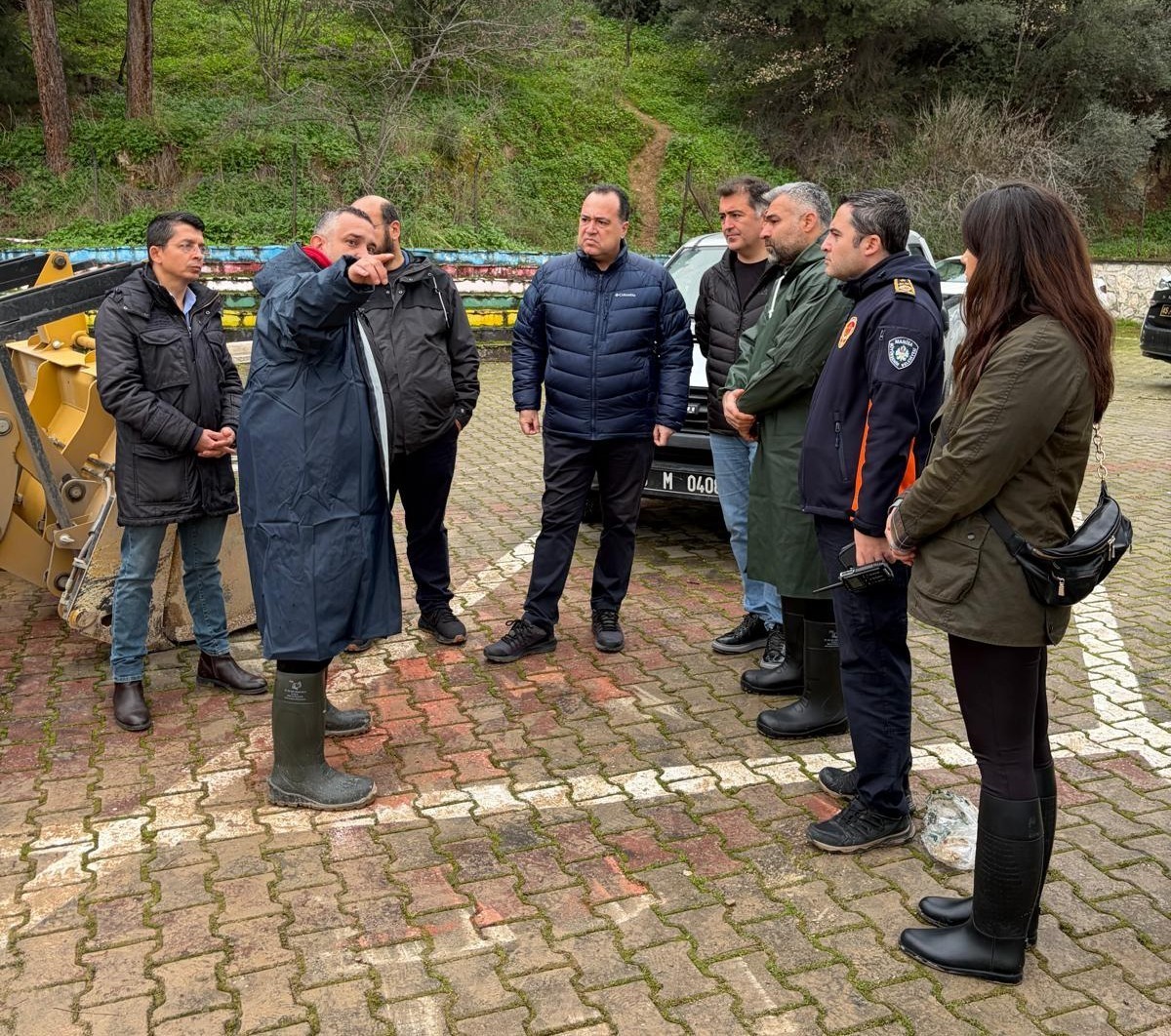 Manisa’da muhtemel taşkınlara karşı ekipler seferber oldu
Manisa’da muhtemel taşkınlara karşı ekipler seferber oldu