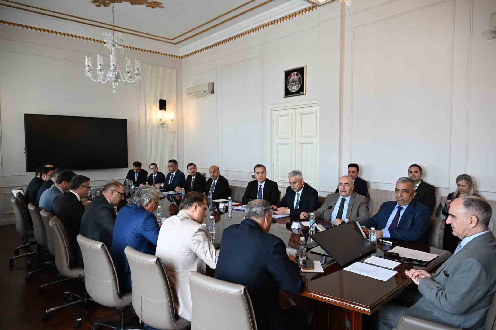 Manisa’da okul güvenliği masaya yatırıldı
