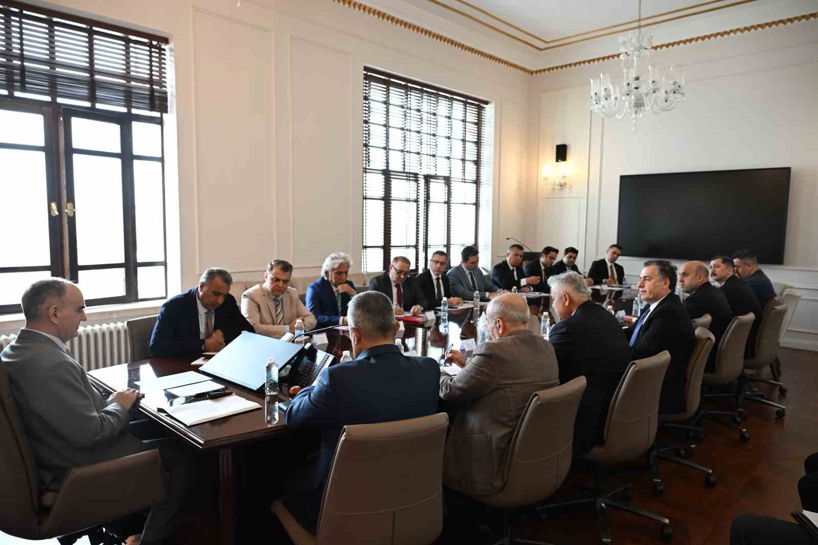 Manisa’da okul güvenliği masaya yatırıldı
