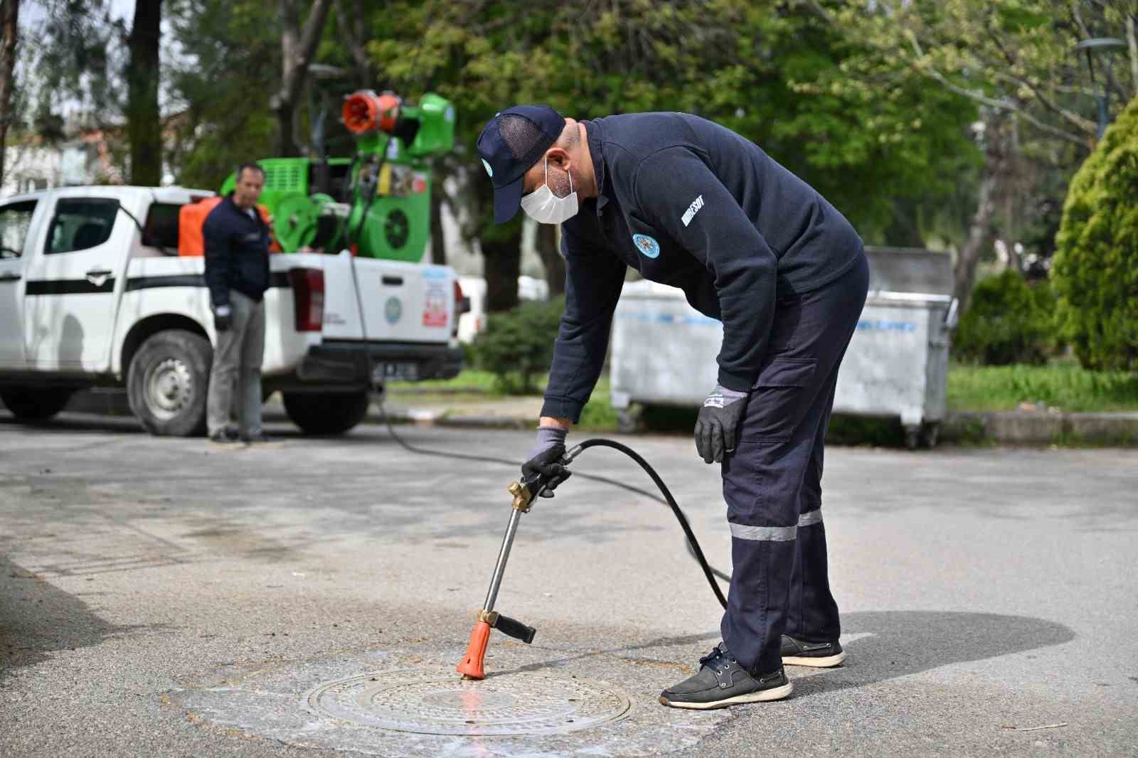 Manisa’da sineklere geçit yok
