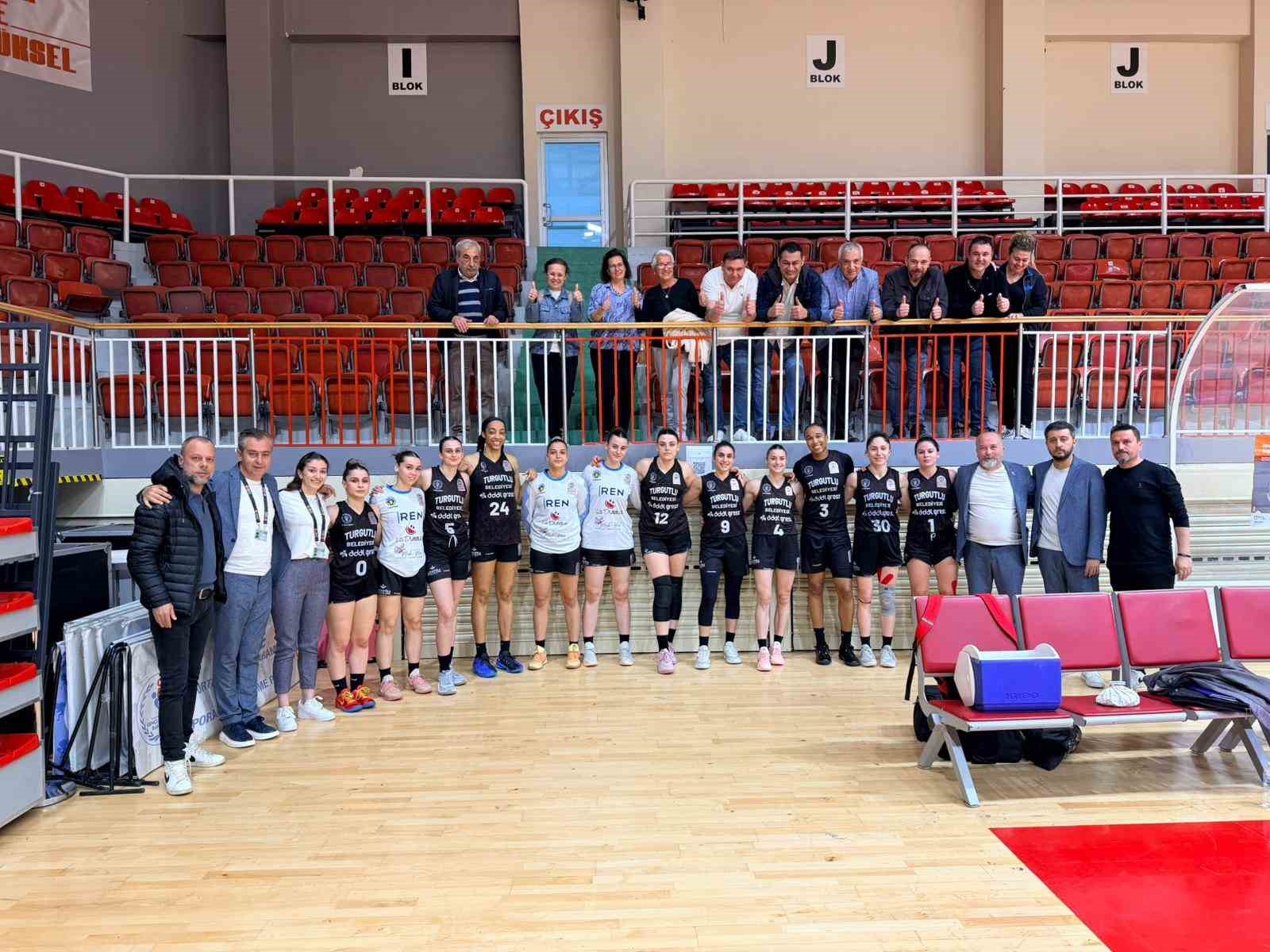 Manisa’nın potadaki tek kadın takımı yarı finalde
