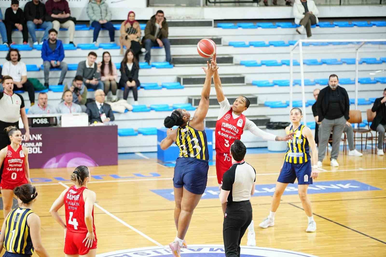 Manisa’nın tek kadın basketbol takımı zirve takibini sürdürüyor
Manisa’nın tek kadın basketbol takımı zirve takibini sürdürüyor