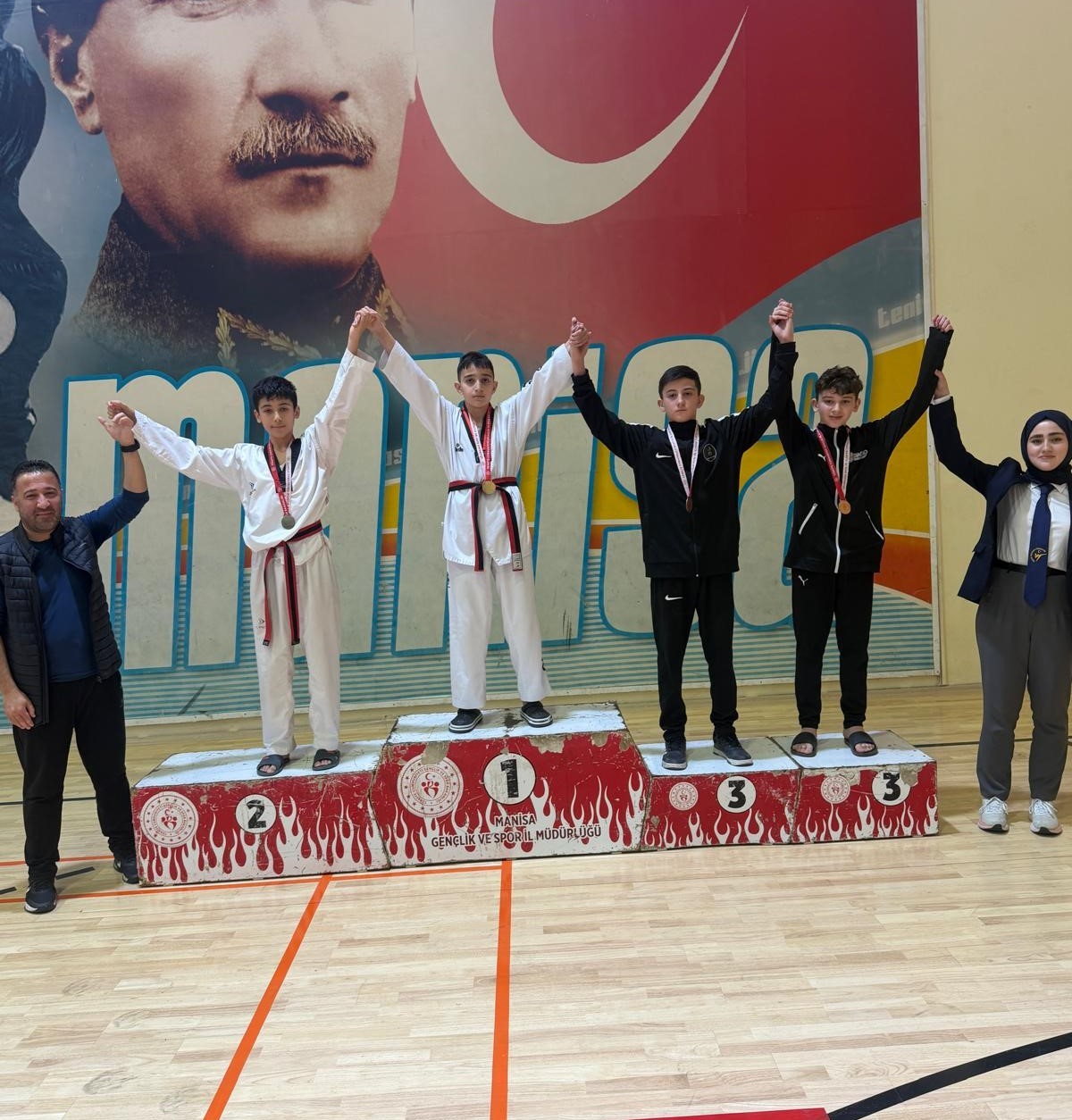 Manisa’yı tekvandoda temsil edecek öğrenciler belli oldu
