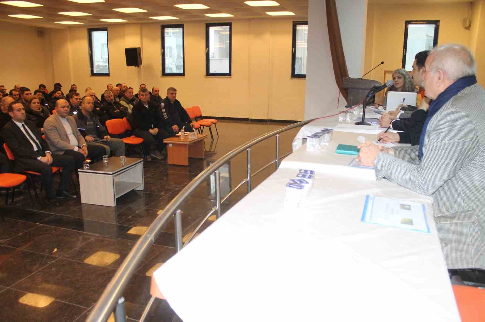 Manyas’ta çeltik üreticileriyle sezon öncesi istişare toplantısı düzenlendi
