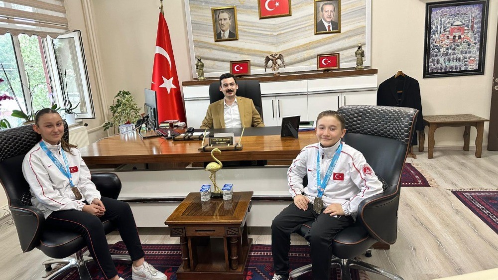 Manyas’tan karate şampiyonasında çifte derece
