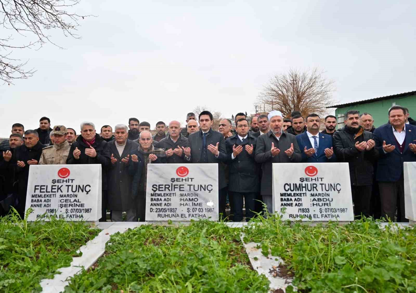 Mardin’de 39 yıl önce terör örgütünün şehit ettiği 8 kişi dualarla anıldı
