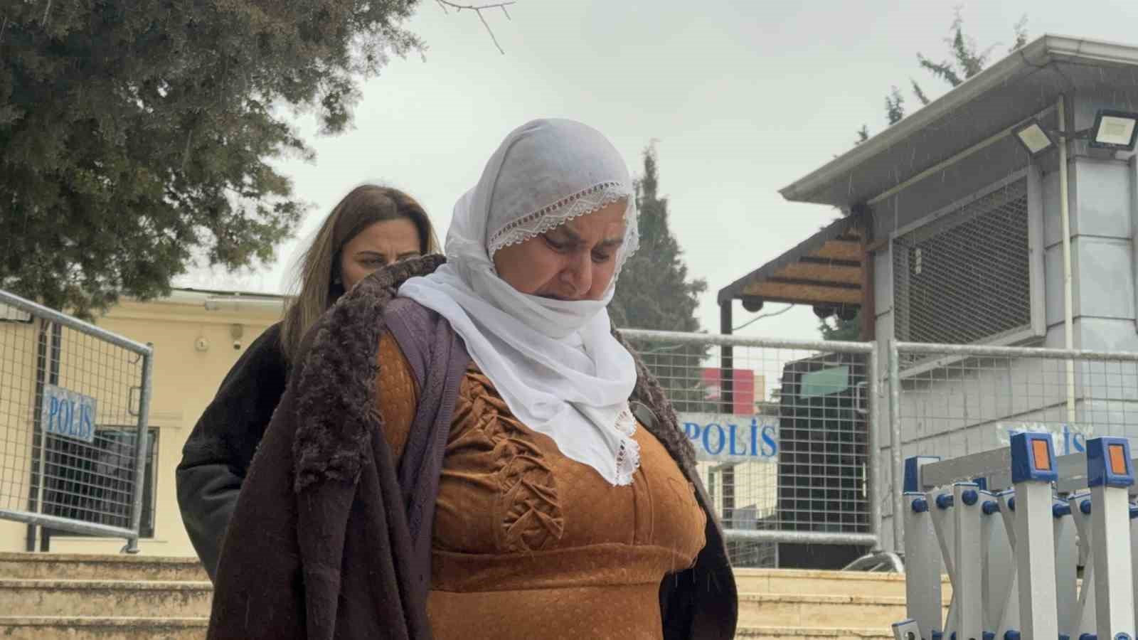 Mardin’de babasını patlayıcıyla öldürmek istediği öne sürülen sanığın davası ertelendi
