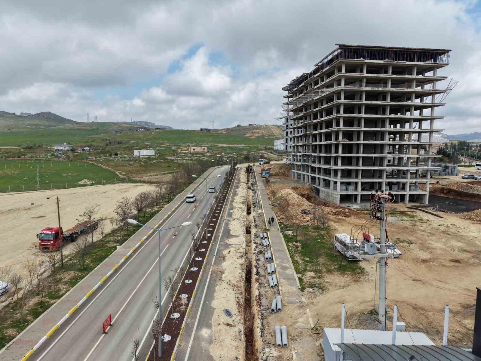 Mardin’de bir mahallede daha atıksu hattı döşeme çalışması tamamlandı
