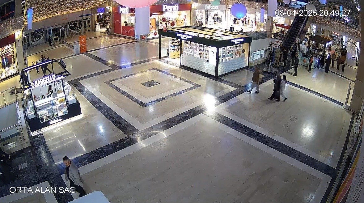 Mardin’de MovaPark AVM’deki kazada 3 yaşındaki çocuk parmağını kaybetti
