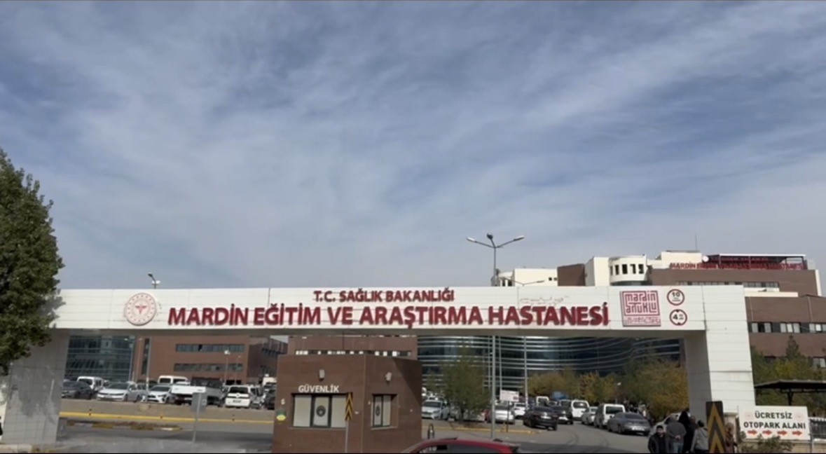 Mardin’de üçüncü kattan düşen çocuk ağır yaralandı
