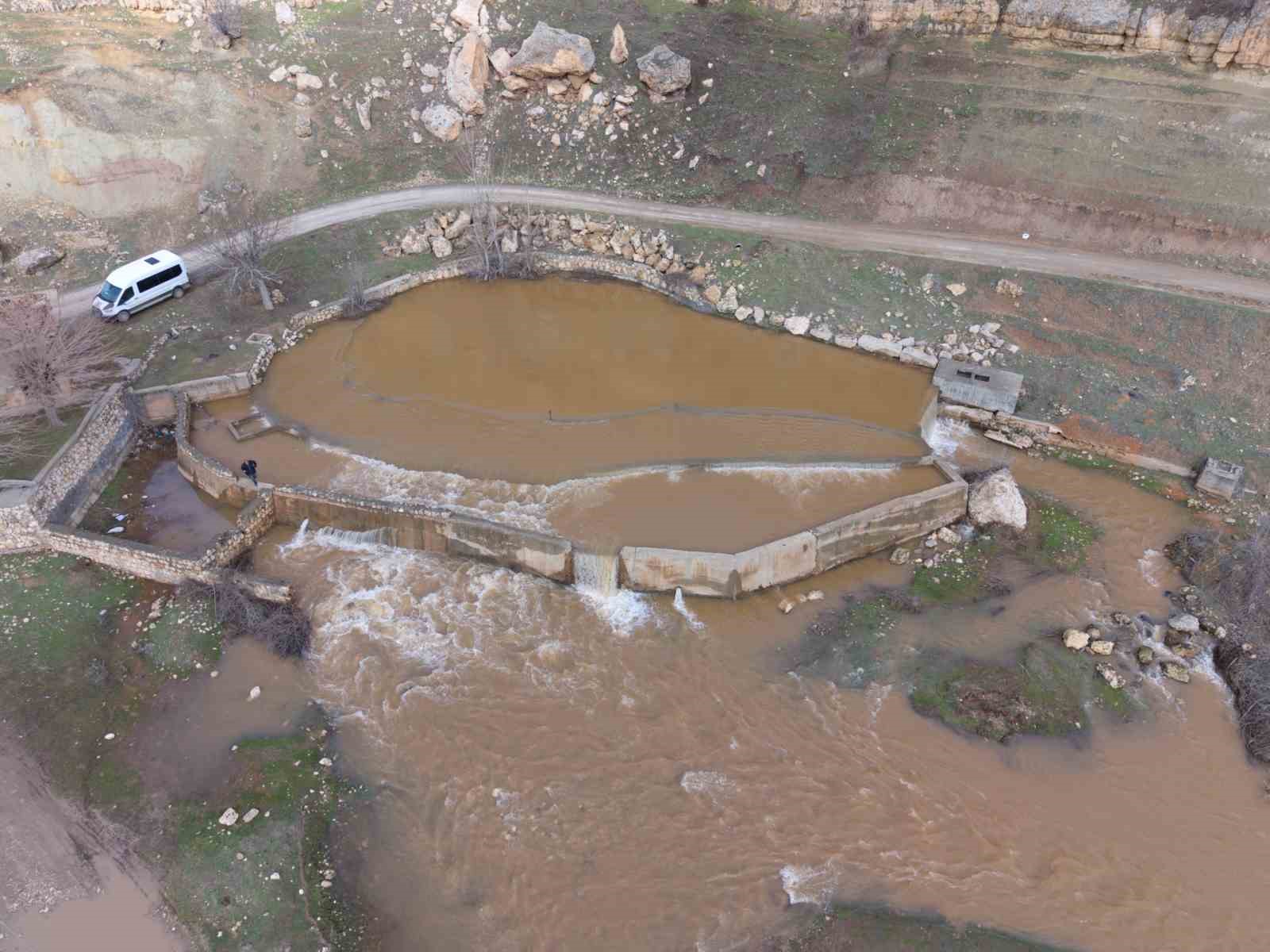 Mardin’in en önemli dinlenme alanlarından olan Reşan Çayı eski ihtişamına kavuştu
