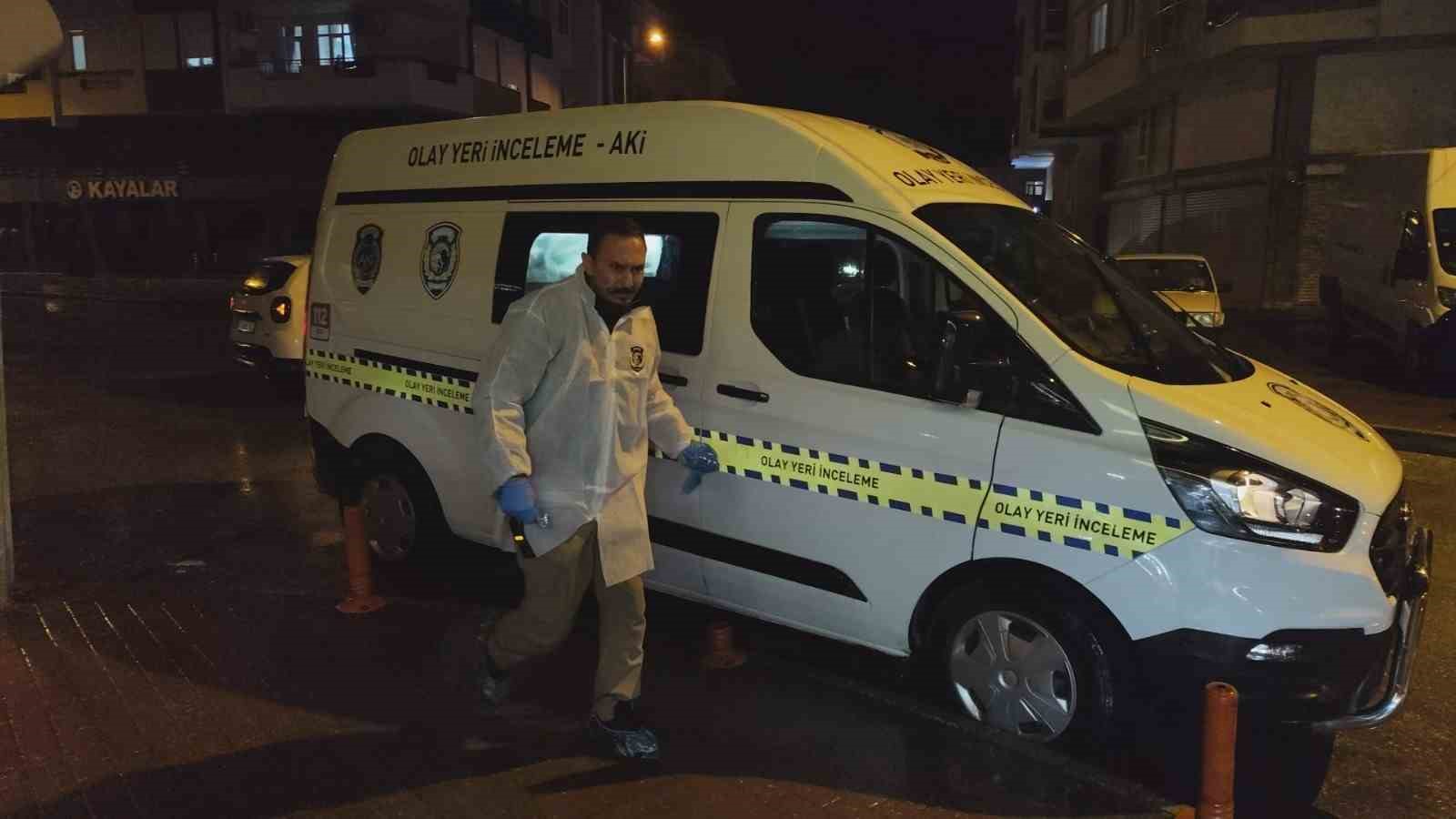 Markette işyeri sahibinin oğlu ile müşteri arasındaki tartışma cinayetle sonuçlandı
