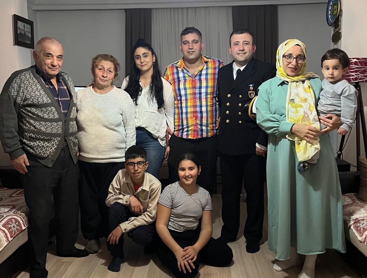 Marmaris Kaymakamı Kaya, şehit ve gazi ailelerini 18 Mart’ta unutmadı
