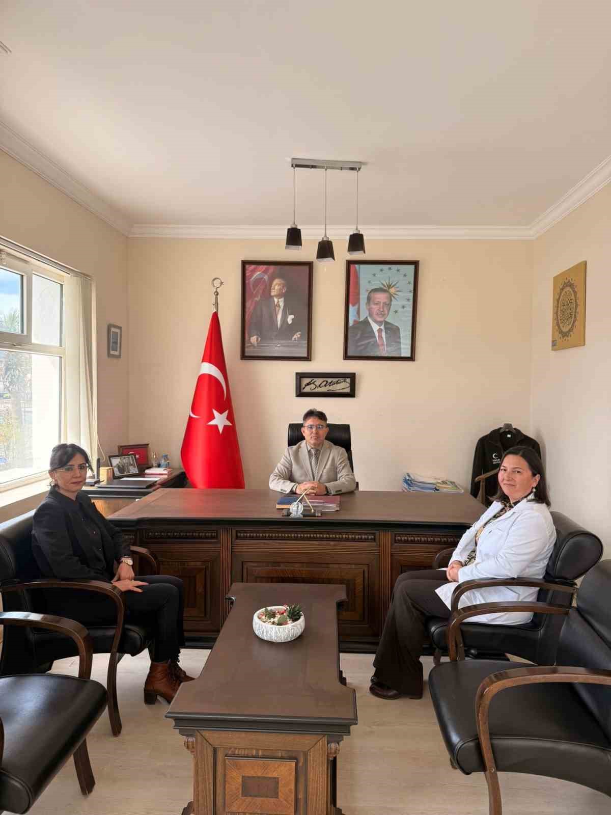 Marmaris Kaymakamlığı’nda "yerinde sigara bırakma polikliniği" kuruldu
