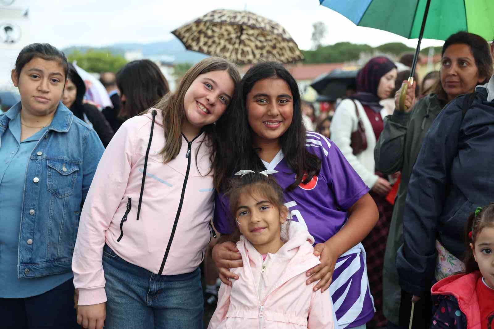 Marmaris’te 23 Nisan havası devam ediyor
