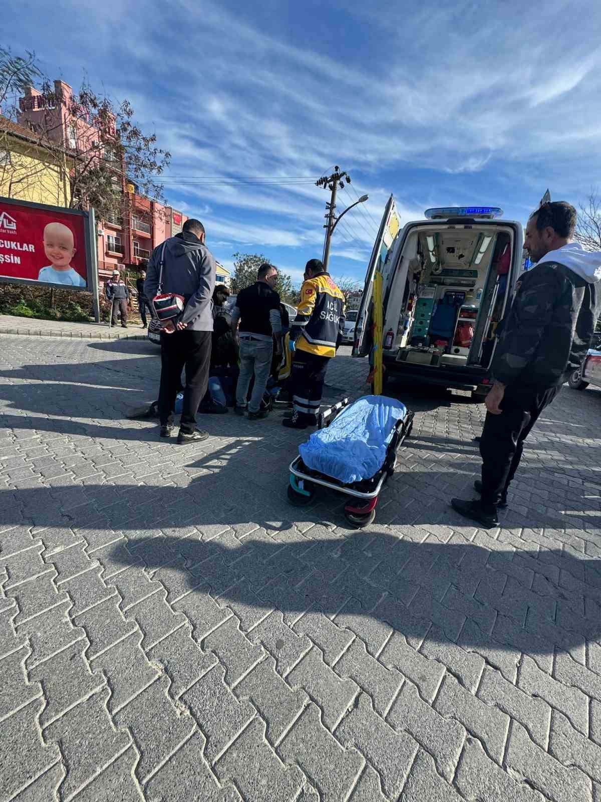 Marmaris’te otomobil yayaya çarptı, sürücü gözaltına alındı
