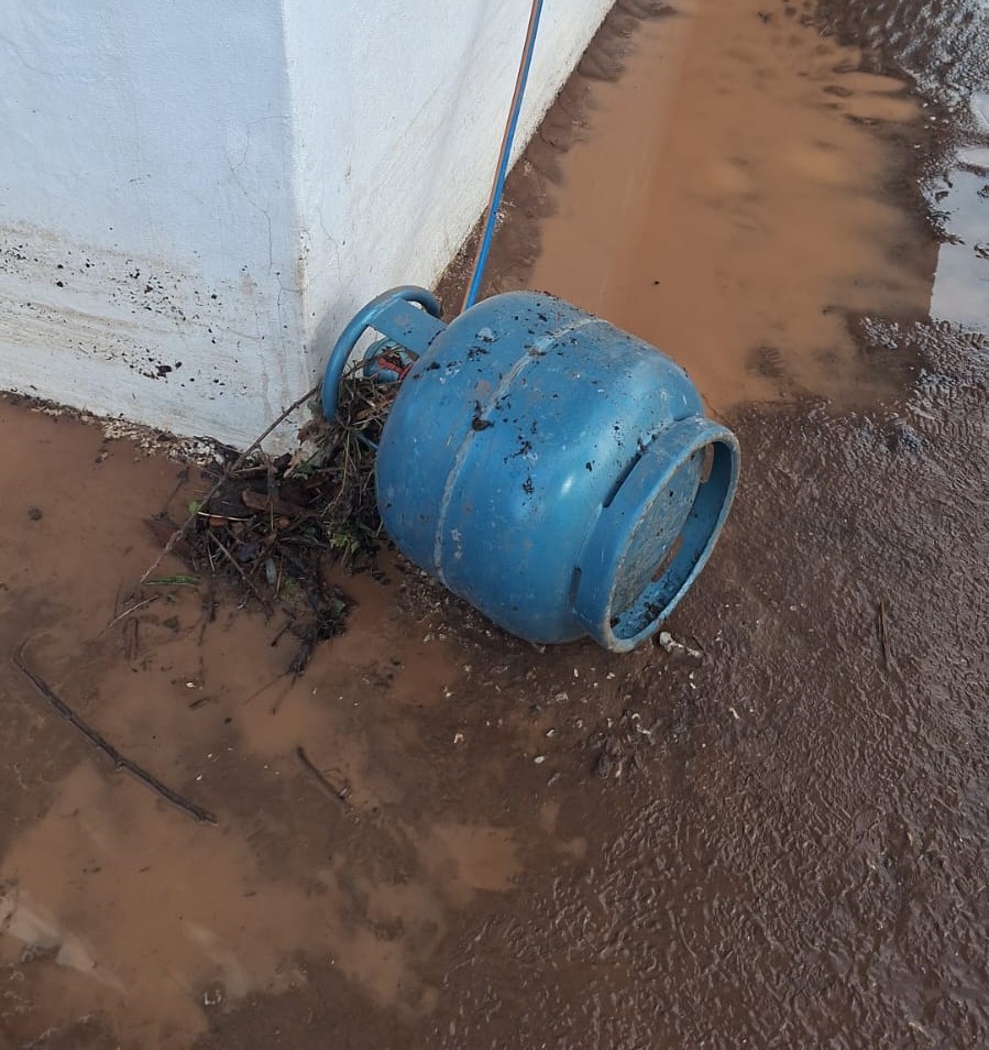 Marmaris’te sağanak yağışın izleri gün ağarınca ortaya çıktı
