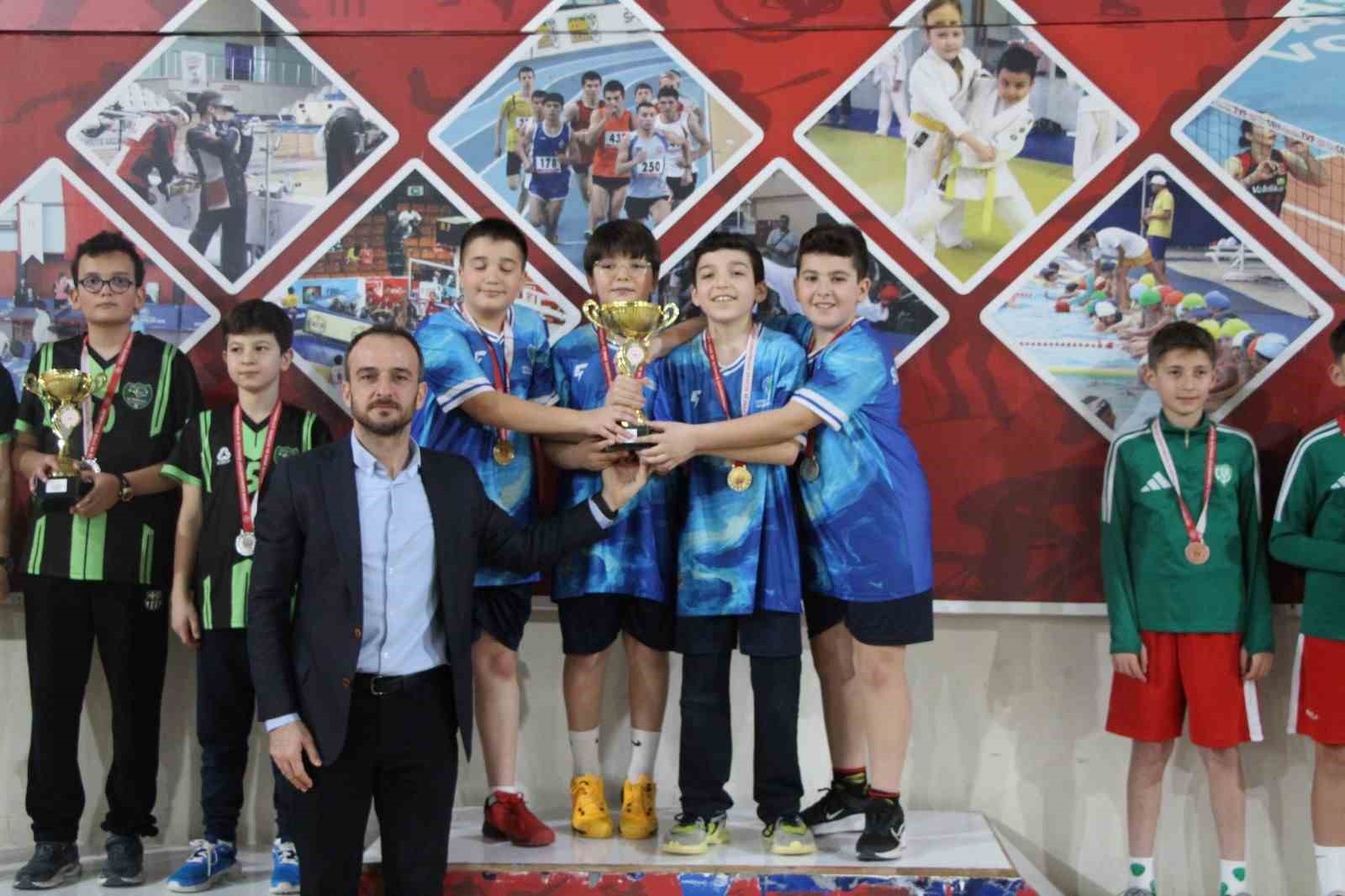 Masa Tenisi Müsabakaları Sona Erdi
