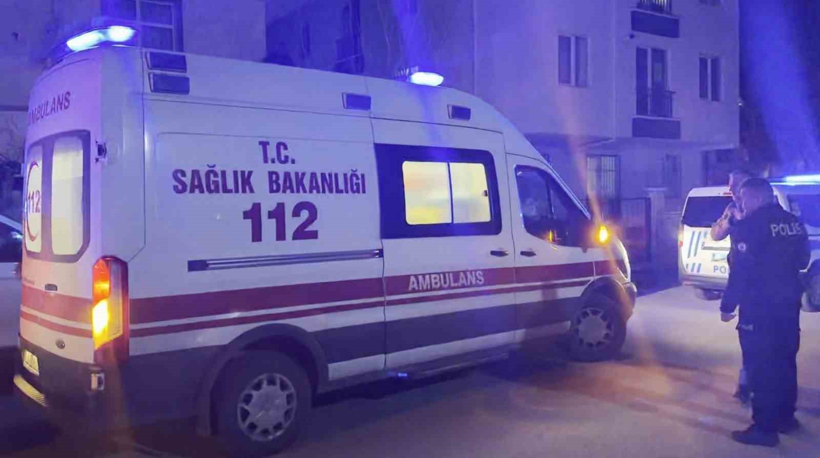 Maskeli şahıs tarafından bıçaklanan adam ağır yaralandı
