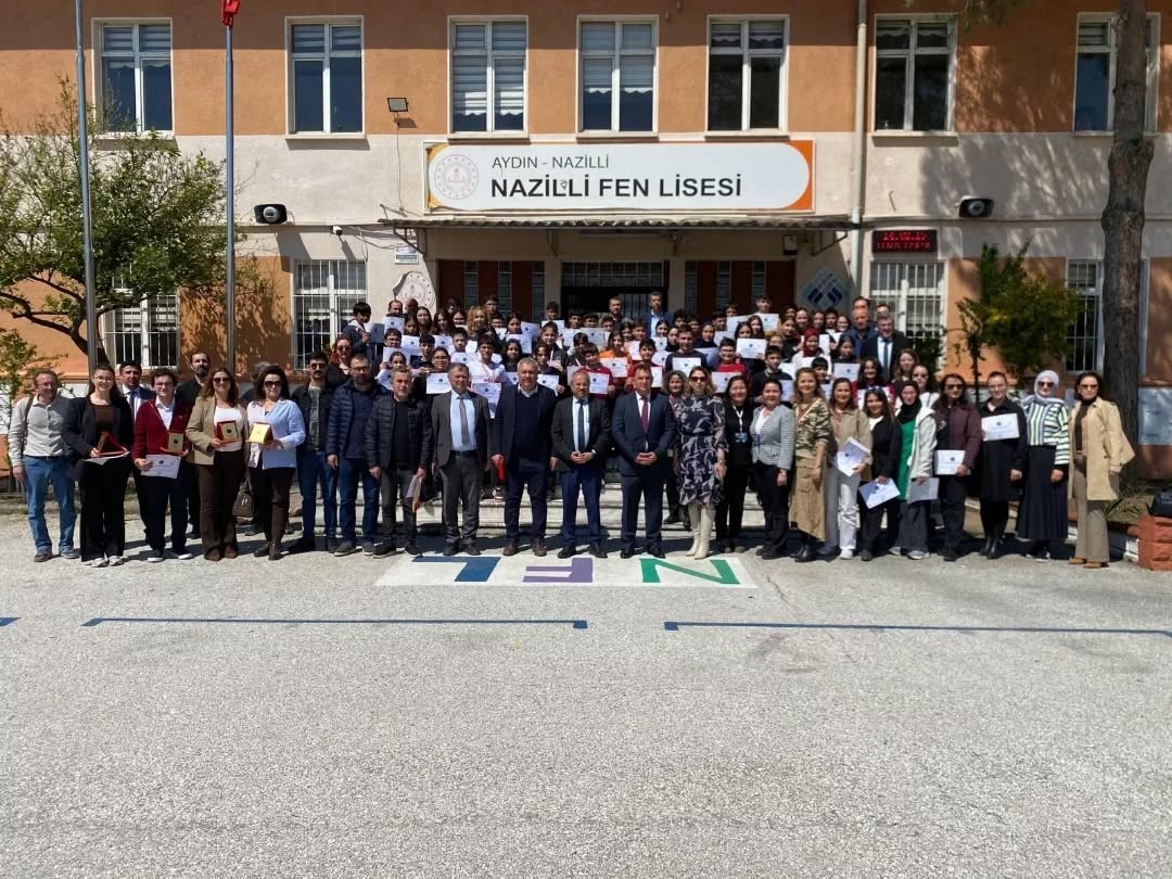 Matematik Olimpiyatları’nda dereceye girenler ödüllendirildi
