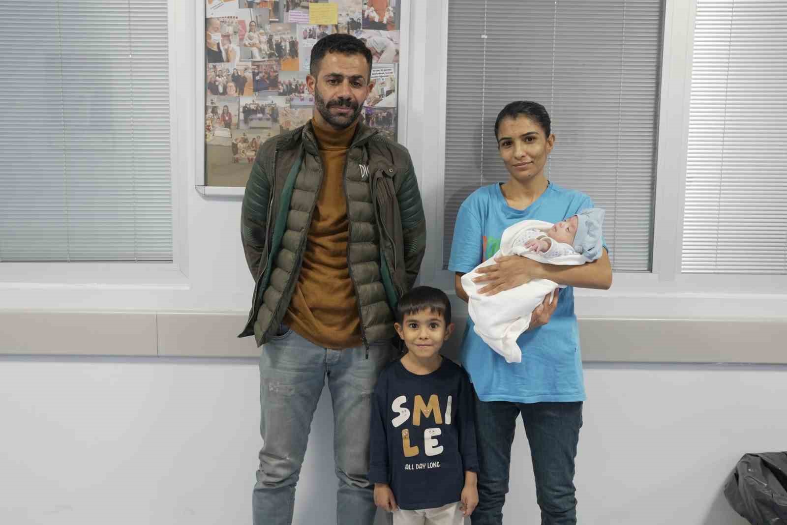 MEAH’ta 750 gram altı 3 prematüre bebek taburcu edildi
