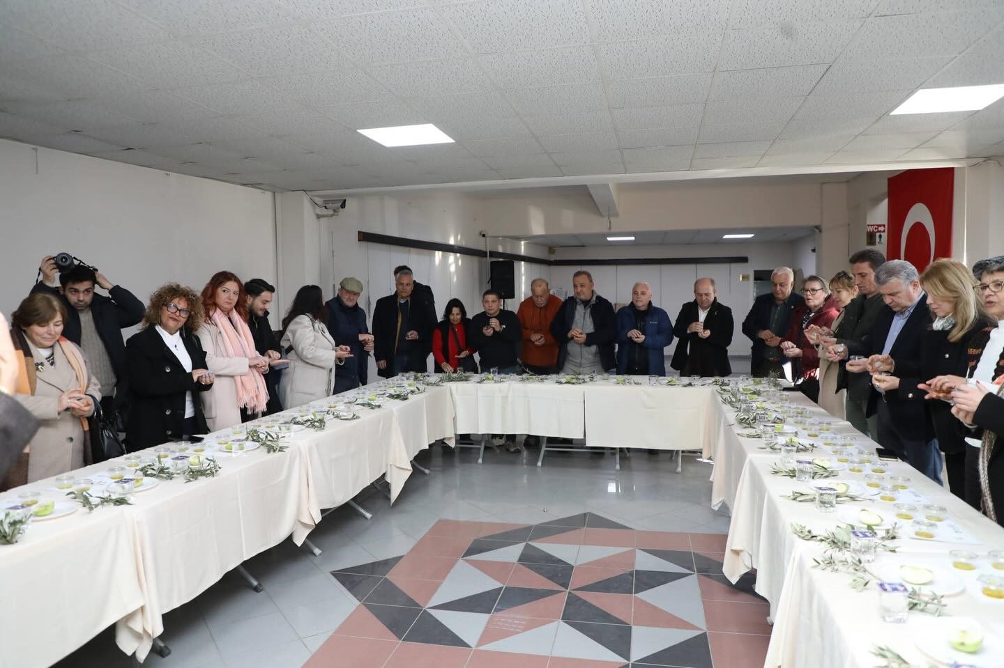 Meci Şenliği’nde zeytinyağının tadım sırları anlatıldı
