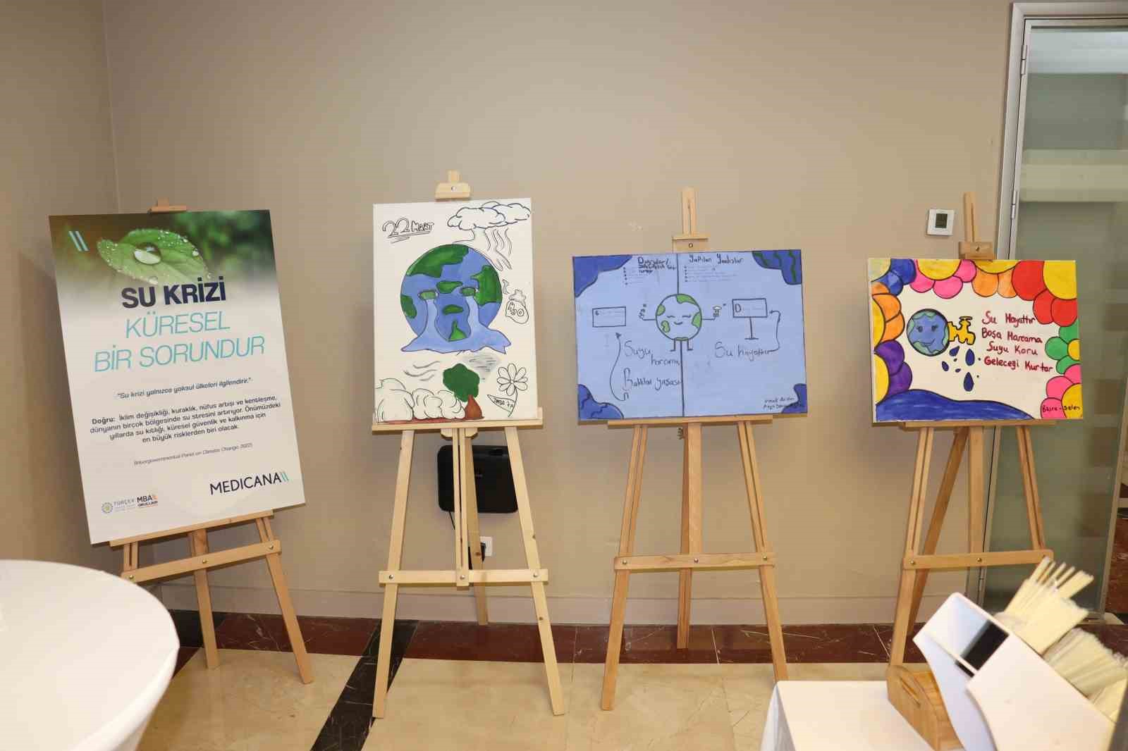 Medicana’da su farkındalığı: "Her damla bir sorumluluk"
