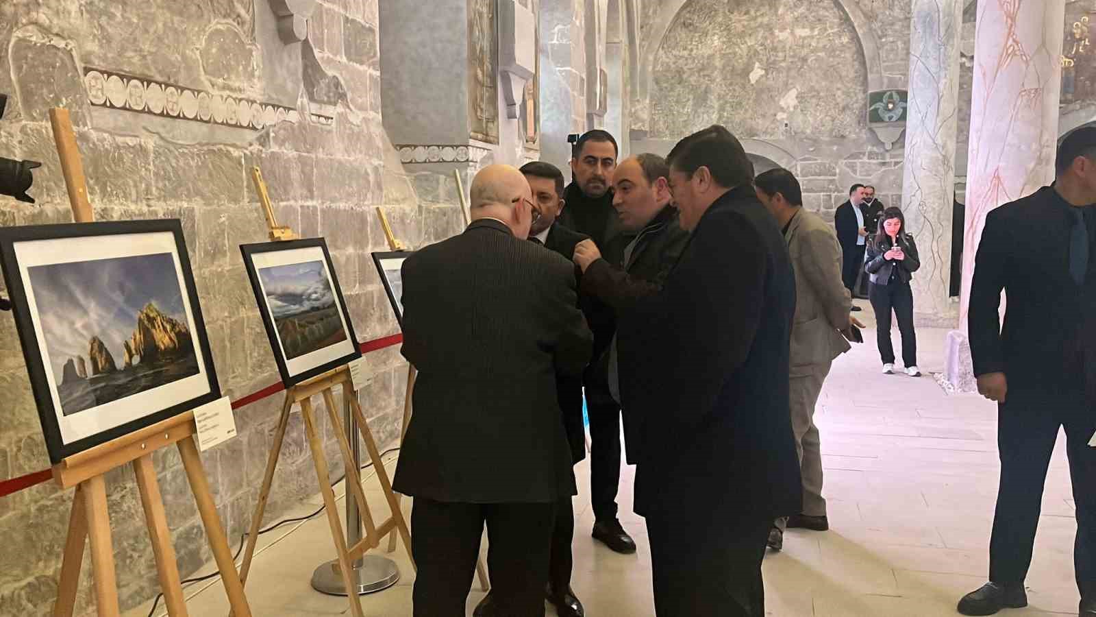 "Meksika Kültürel Çeşitlilik" sergisi Nevşehir’de açıldı
"Meksika Kültürel Çeşitlilik" sergisi Nevşehir’de açıldı