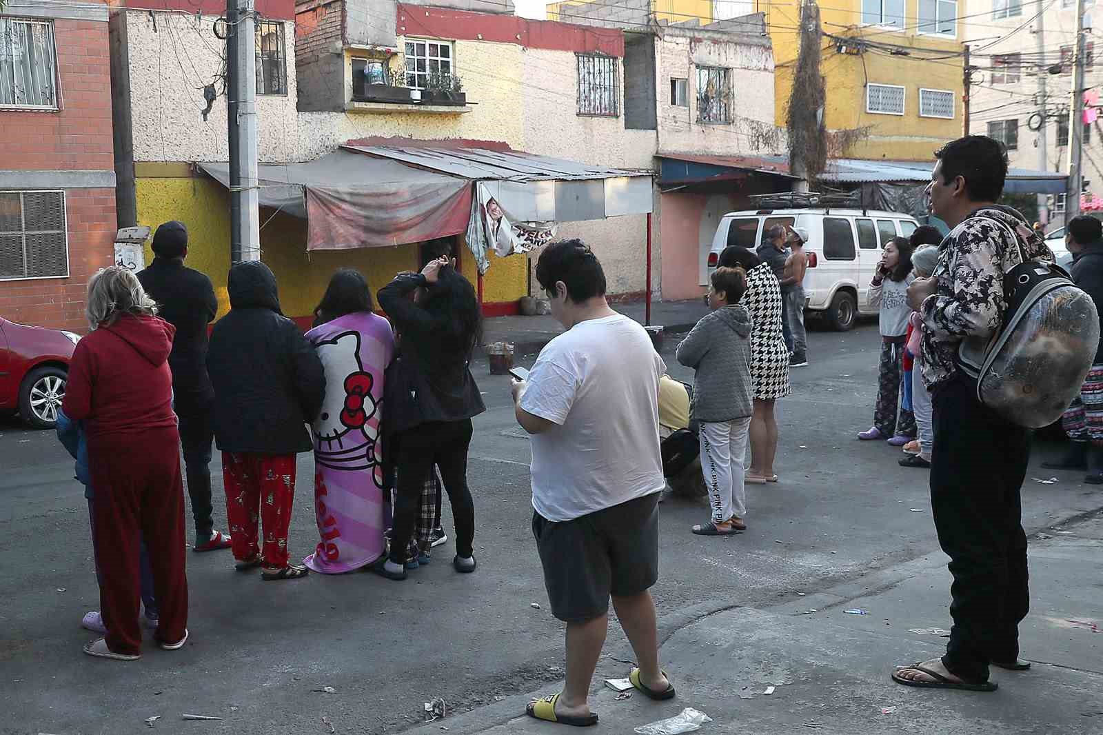 Meksika’da 6.5 büyüklüğünde deprem
