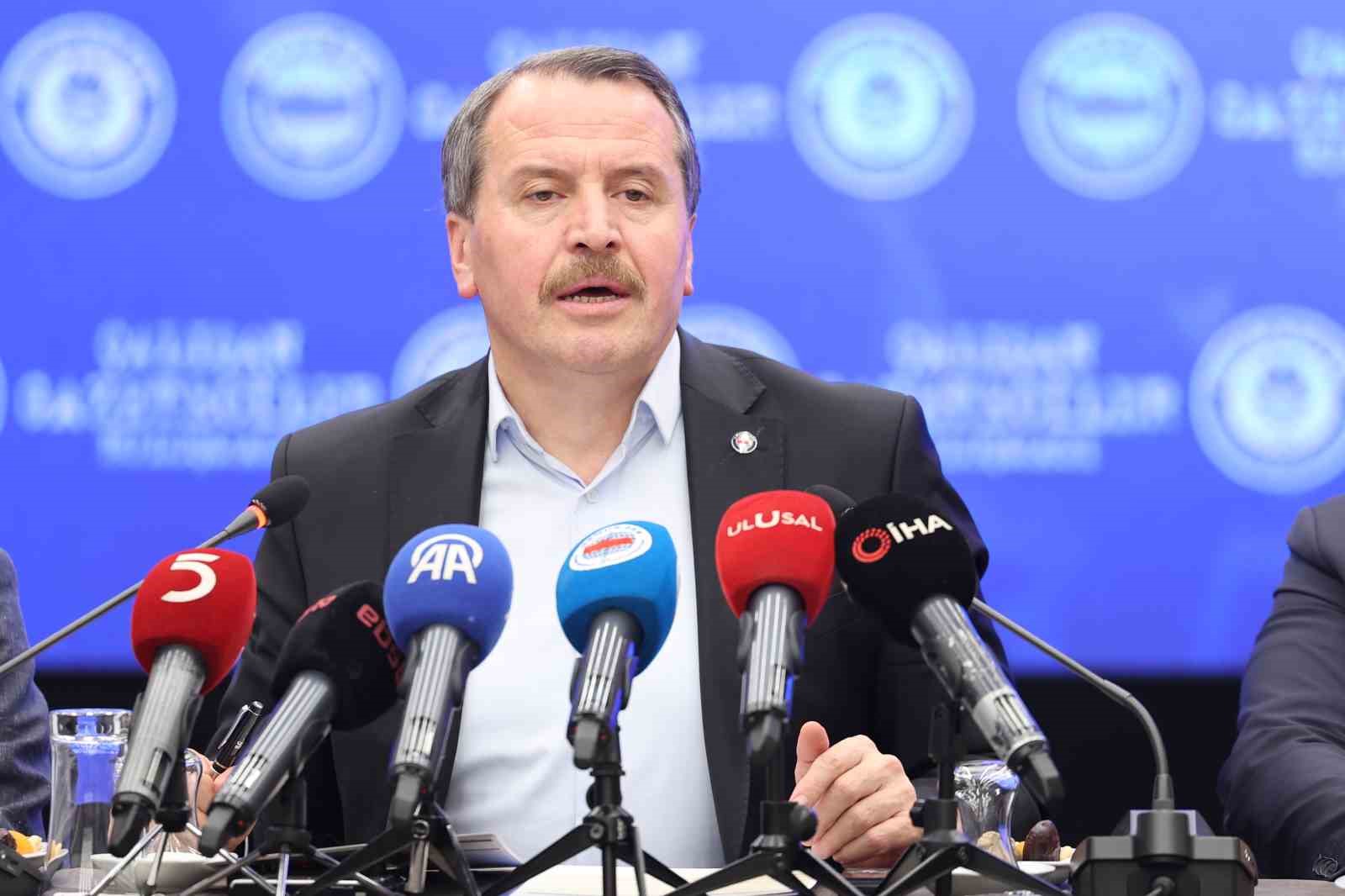 Memur-Sen Genel Başkanı Yalçın: "Kamu Personel Sistemi’ni yeniden onarmaya ihtiyaç var"
